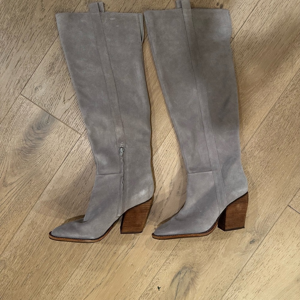 Gianni Bini Gray suede western Heeled Boots